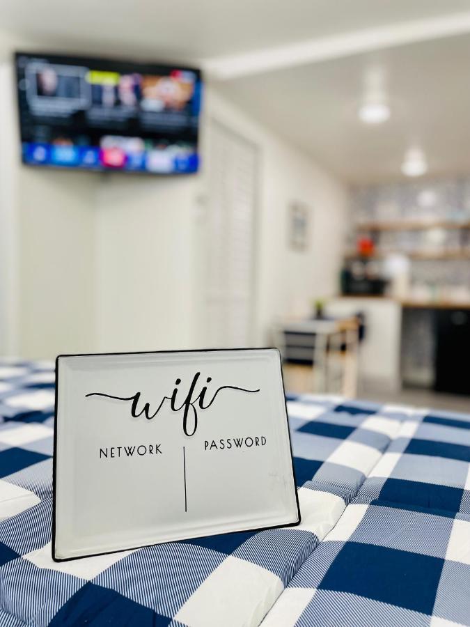 Our Lovely Nest, Free Parking & Wi-Fi Маями Екстериор снимка