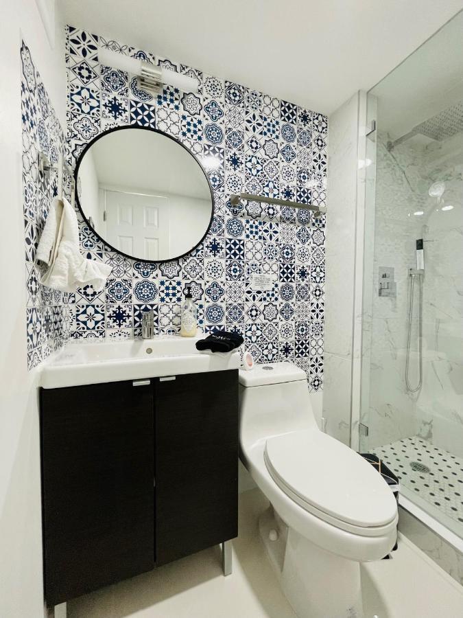 Our Lovely Nest, Free Parking & Wi-Fi Маями Екстериор снимка
